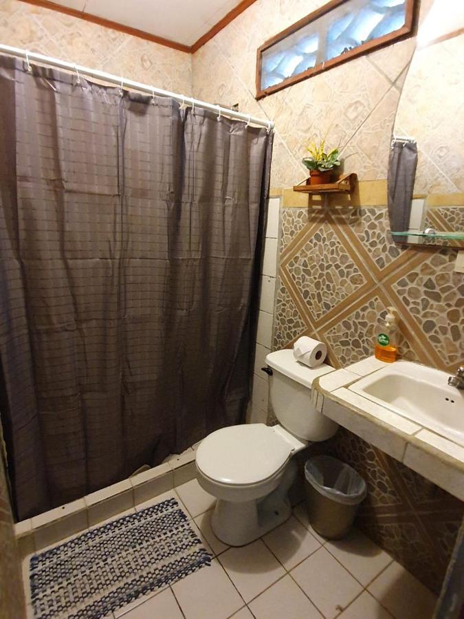Cabinas Palmer Makanda Cahuita Εξωτερικό φωτογραφία